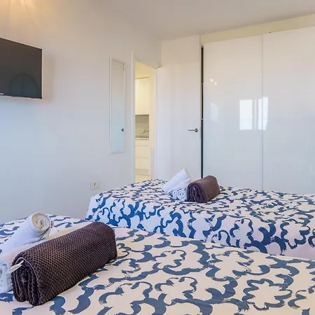 Suntower - Seaviews & Pool - Next To