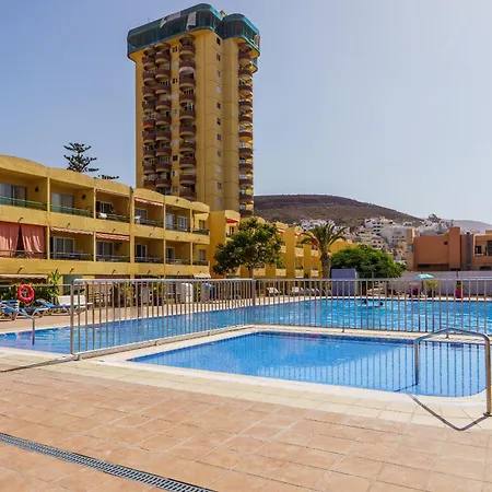 Suntower - Seaviews & Pool - Next To Apartment *